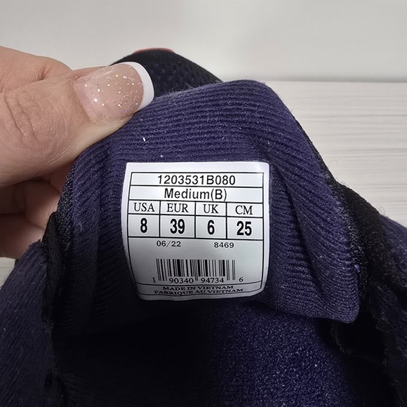 Brooks Women's Adrenaline GTS 22 Supportive Running Shoe Size 8 1203531B080 - Picture 8 of 8